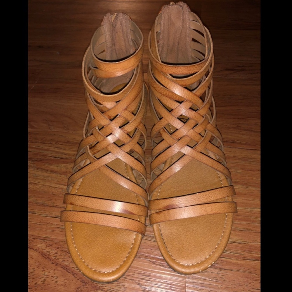 Strapped sandals (American Eagle)